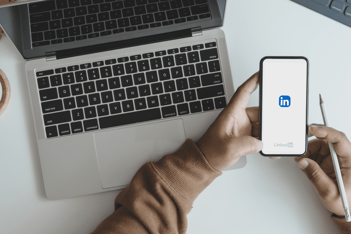 Monitoring_Linkedin